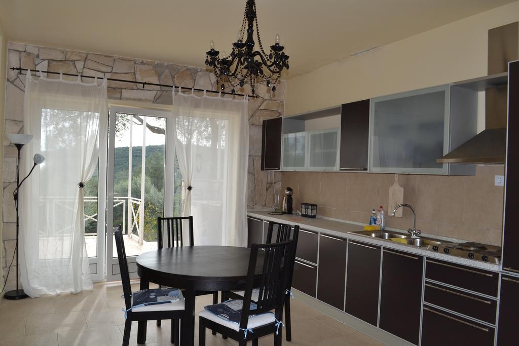 Suntime Villa 7 Tivat Rum bild