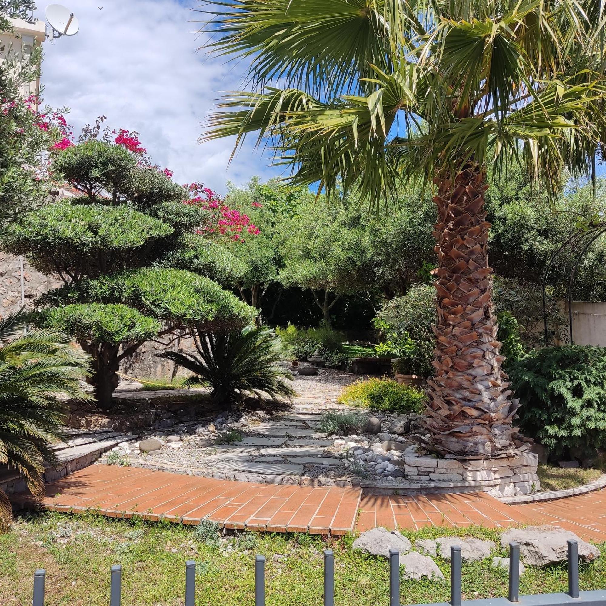 Suntime Villa 7 Tivat Exteriör bild