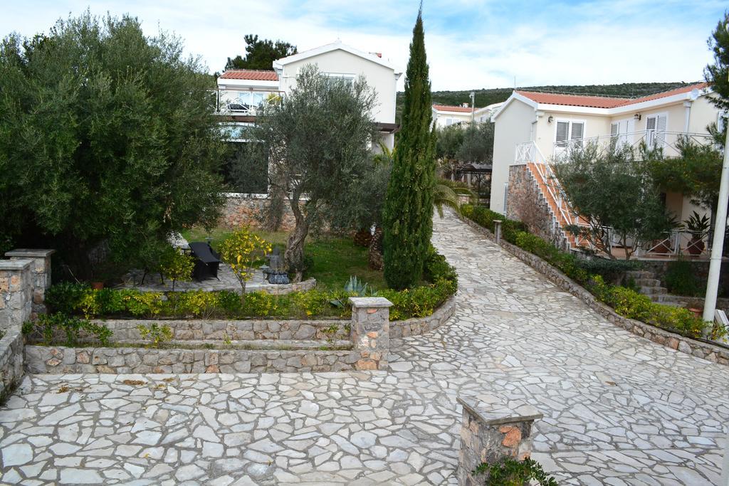 Suntime Villa 7 Tivat Rum bild